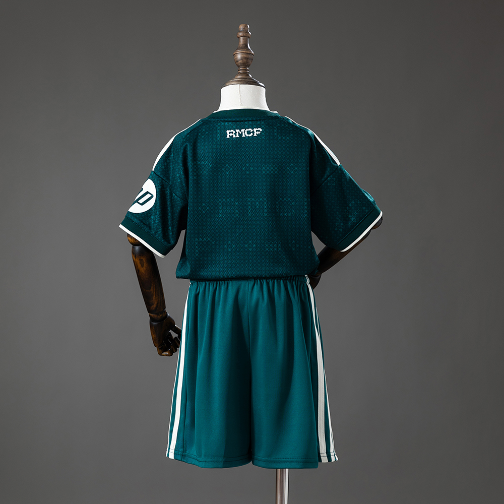 Real Madrid 26/27 Away Kids Kit Jersey Foto 2