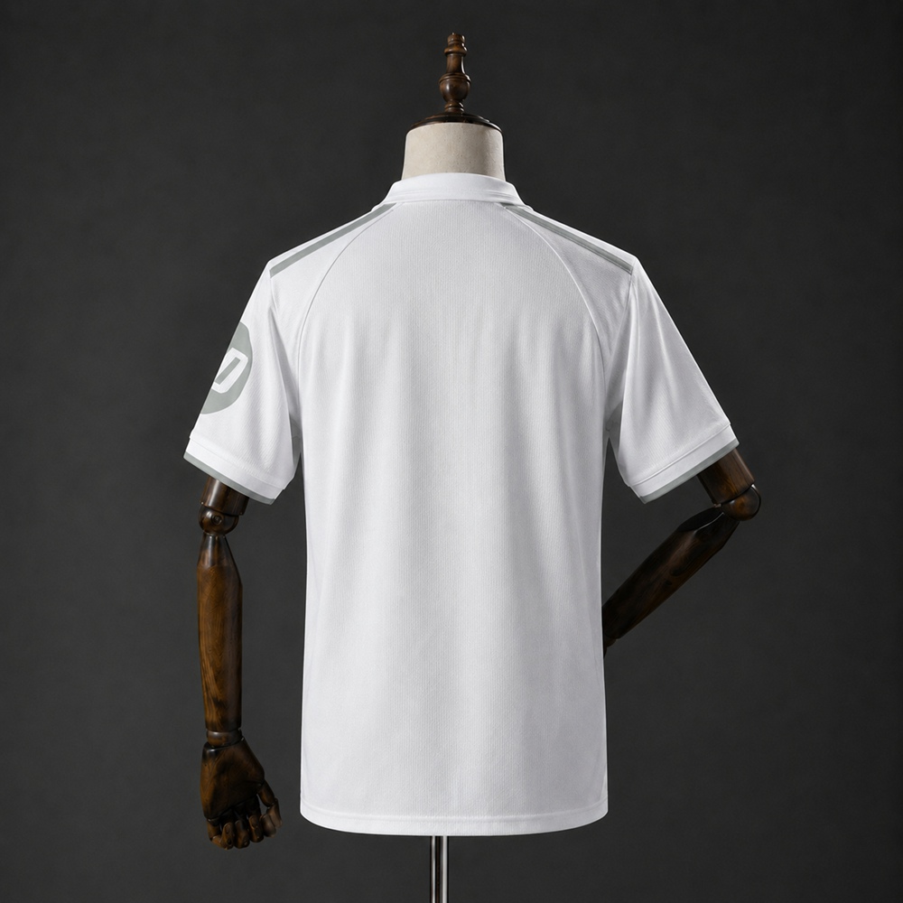 Real Madrid 26/27 commemorative jersey Foto 2