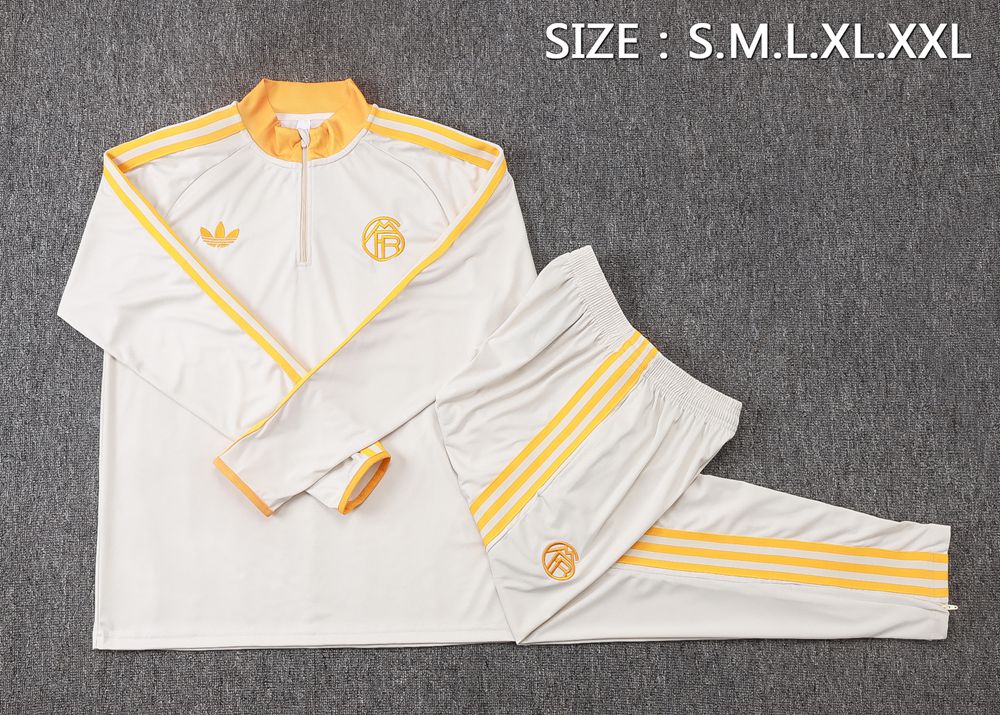 Real Madrid 26/27 Off‑White Yellow Retro Half Zip Tracksuit Foto 2