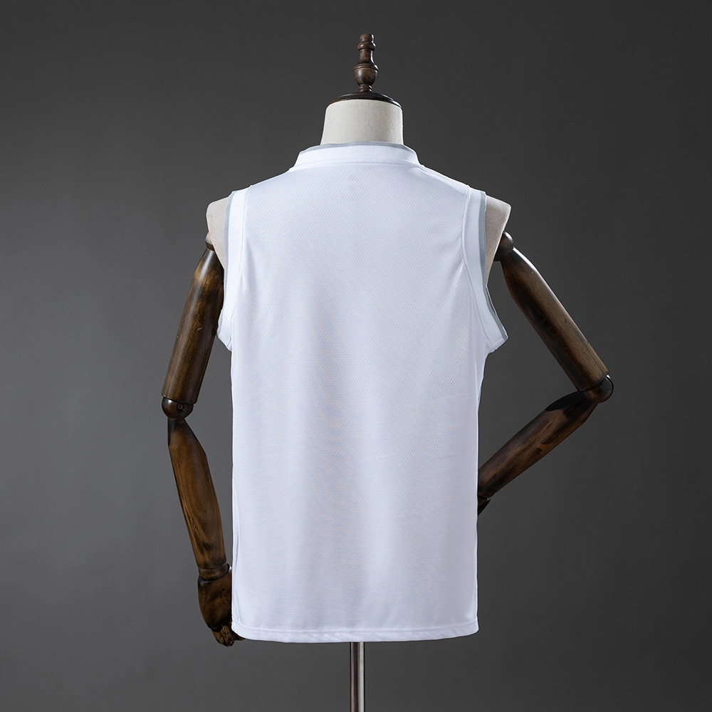 Real Madrid 25/26 Home Basketball Jersey Foto 2
