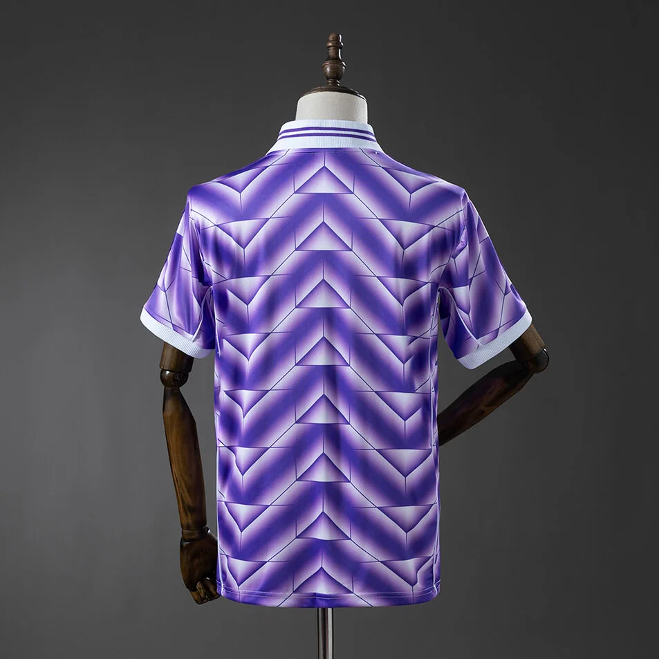 Real Madrid 25/26 Purple Jersey Foto 2