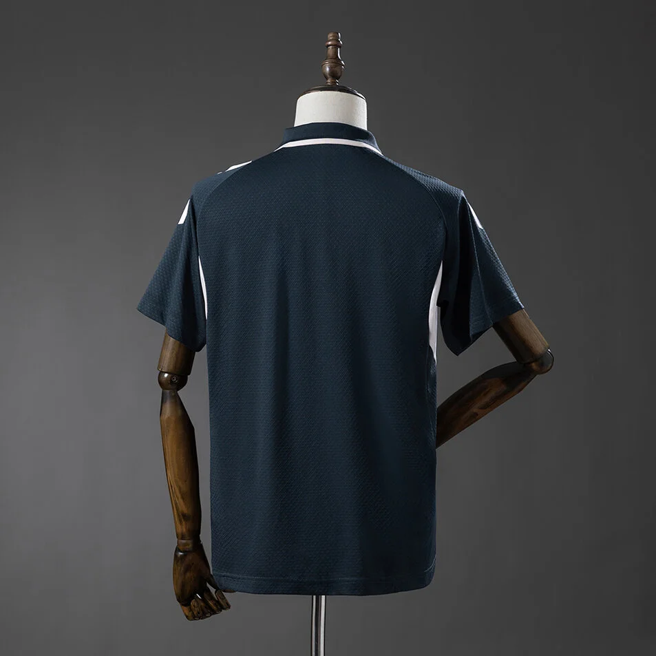 Real Madrid 25/26 POLO Black & Pink Foto 2
