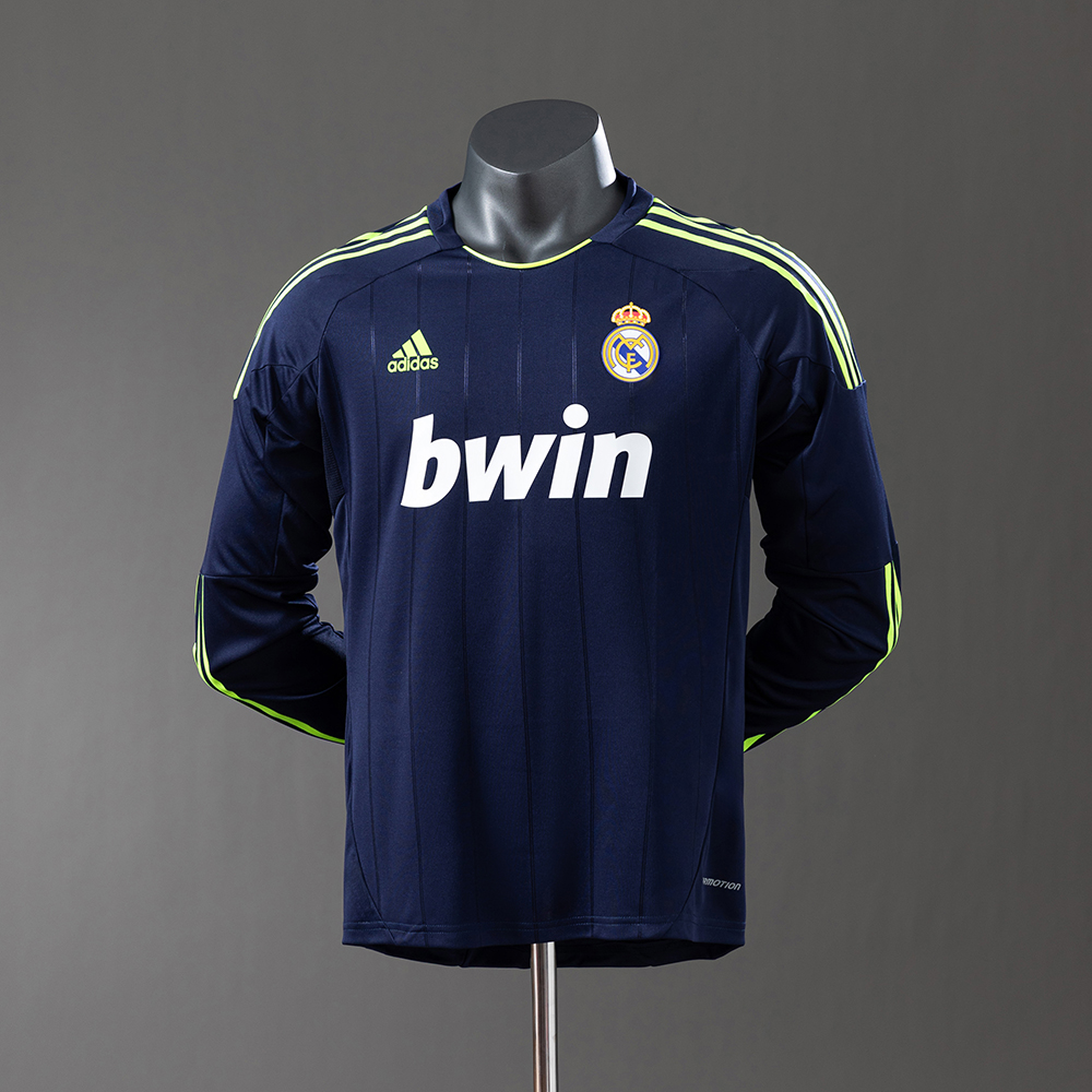 Real Madrid 12/13 Away Long Sleeve Player Version Retro Jersey
