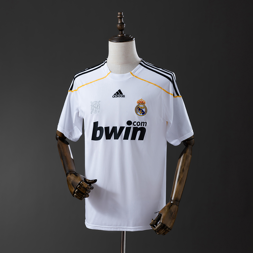 Real Madrid 09/10 Home Retro Jersey