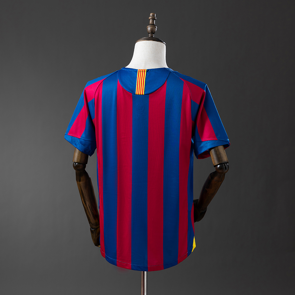 Barcelona 05/06 home Retro Jersey Foto 2