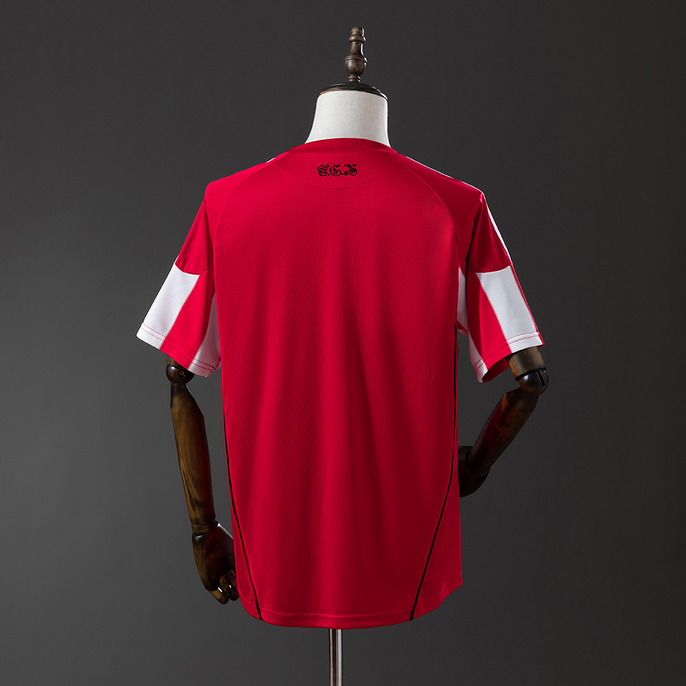 Bayern Munich 10/11 Home Retro Jersey Foto 2