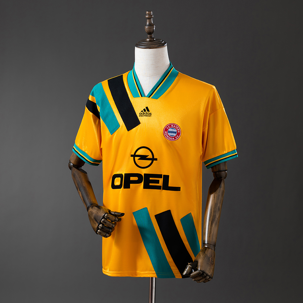 Bayern Munich 93/95 Away Retro Jersey