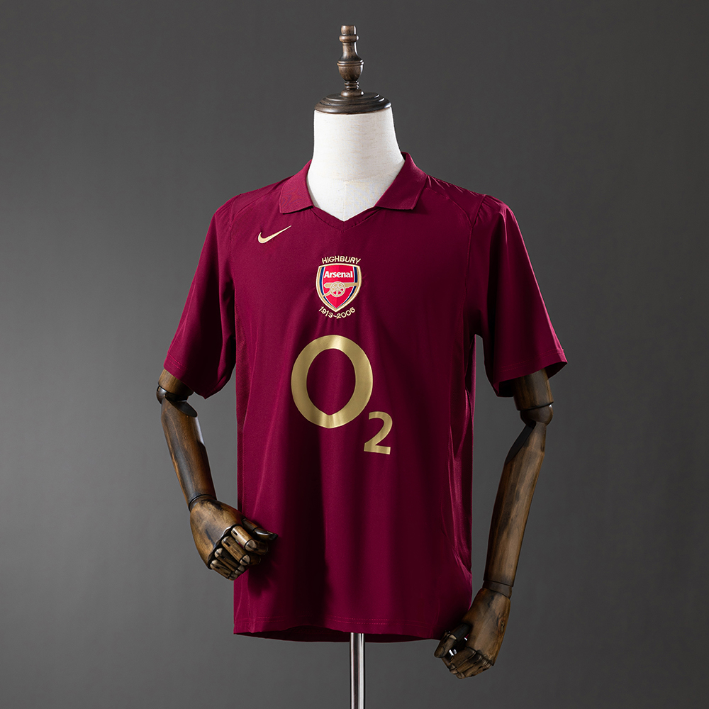 Arsenal 05/06 Home Retro Jersey