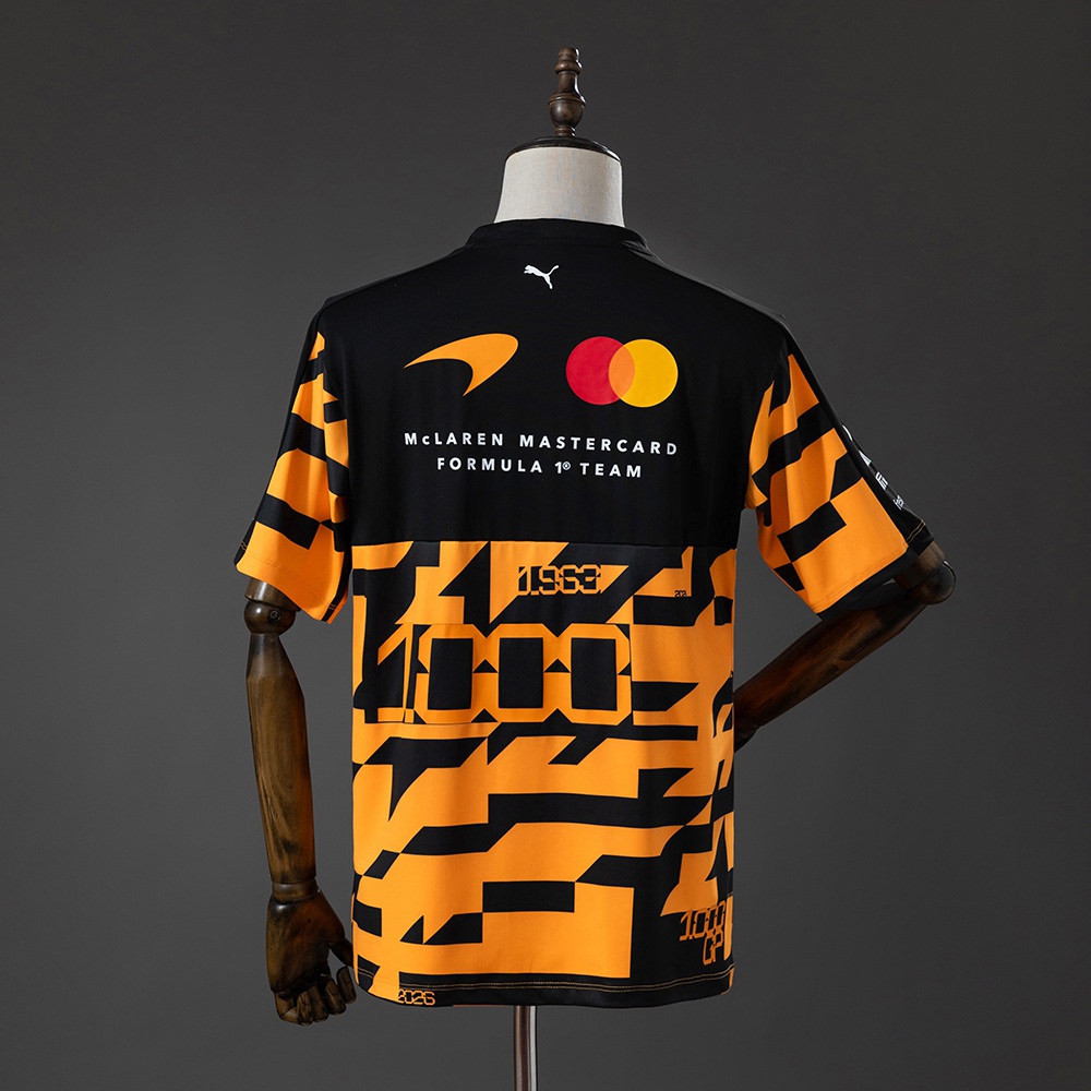 PUMA x McLaren F1 1000th Grand Prix Special Edition Team T-Shirt Foto 2